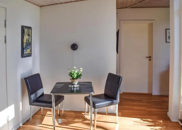 Three-bedroom In Σπίτι διακοπών *